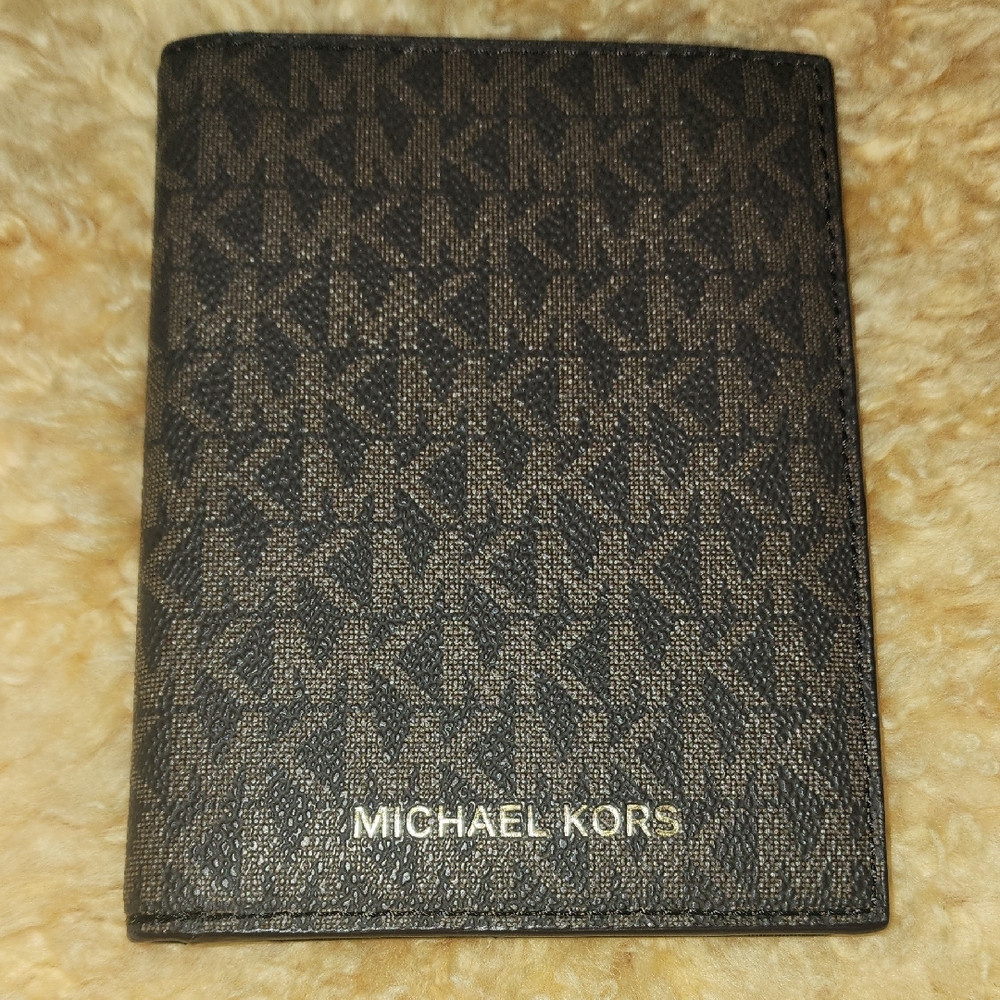 Michael Kors Signature Black & Brown Passport Wallet